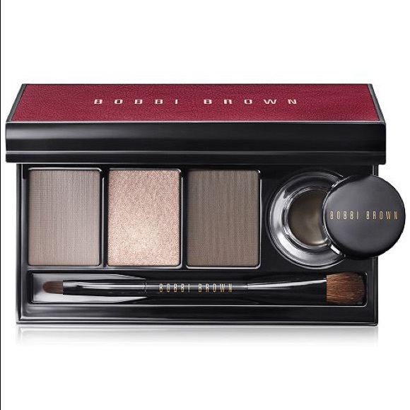 Bobbi Brown Makeup Bundle Brand New in Boxes - Picture 2 of 3